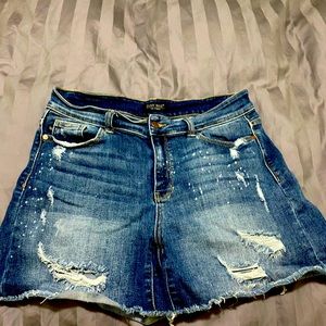 Judy Blue Shorts size XL, great condition, originally $55